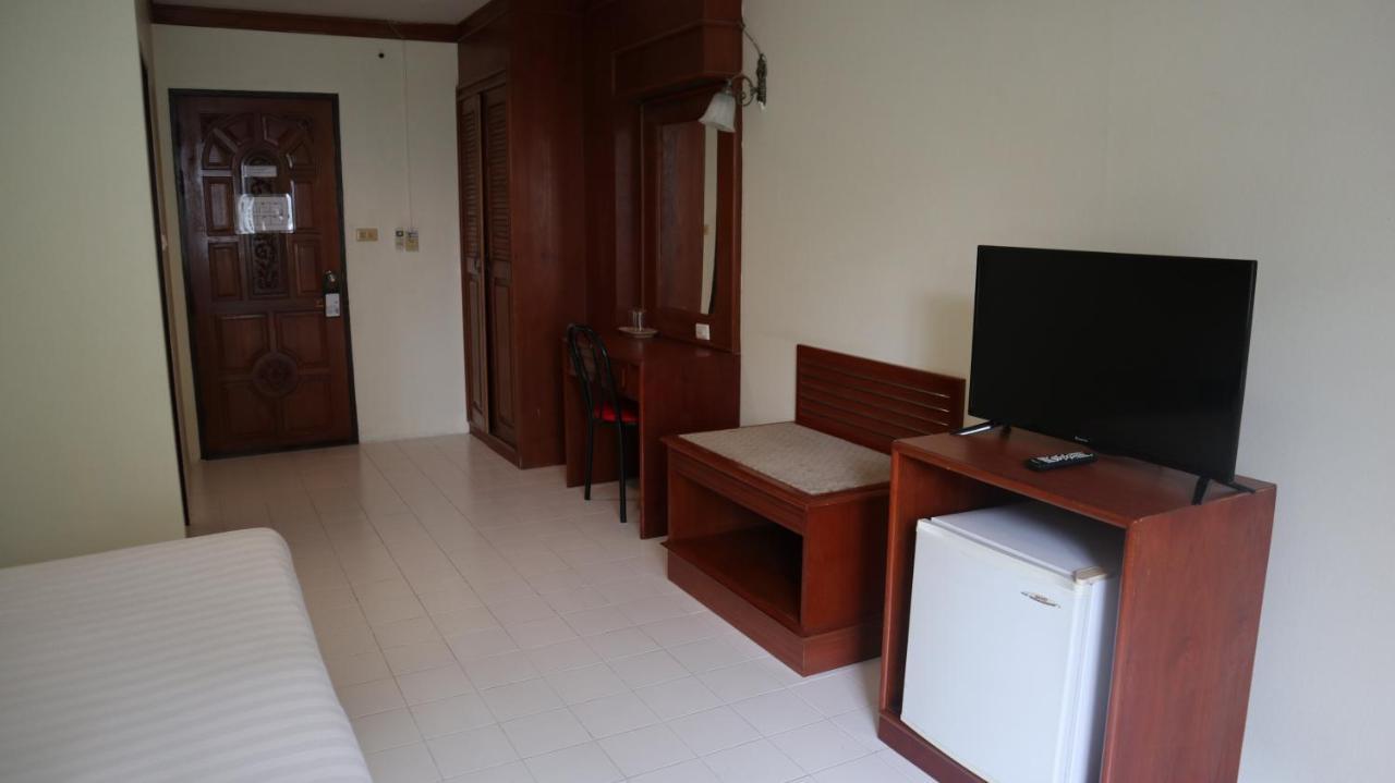 Patong Triple P Hotel Exterior photo